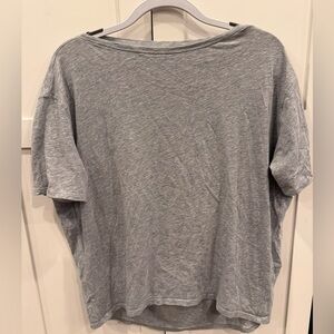 Gray Lululemon t-shirt
